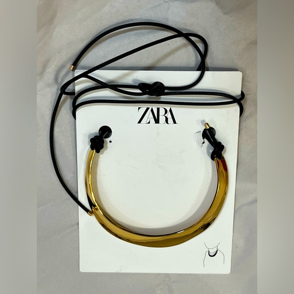 NWT- Zara zinc and genuine sheep skin leather necklace- corded with metal plaque - Picture 2 of 4
